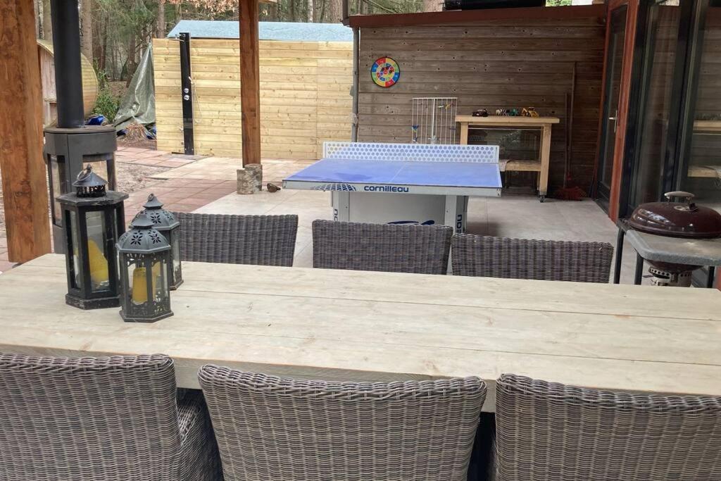 Kindvriendelijke Bungalow In Het Bos Bij Zwemmeer. Vilsteren Dış mekan fotoğraf